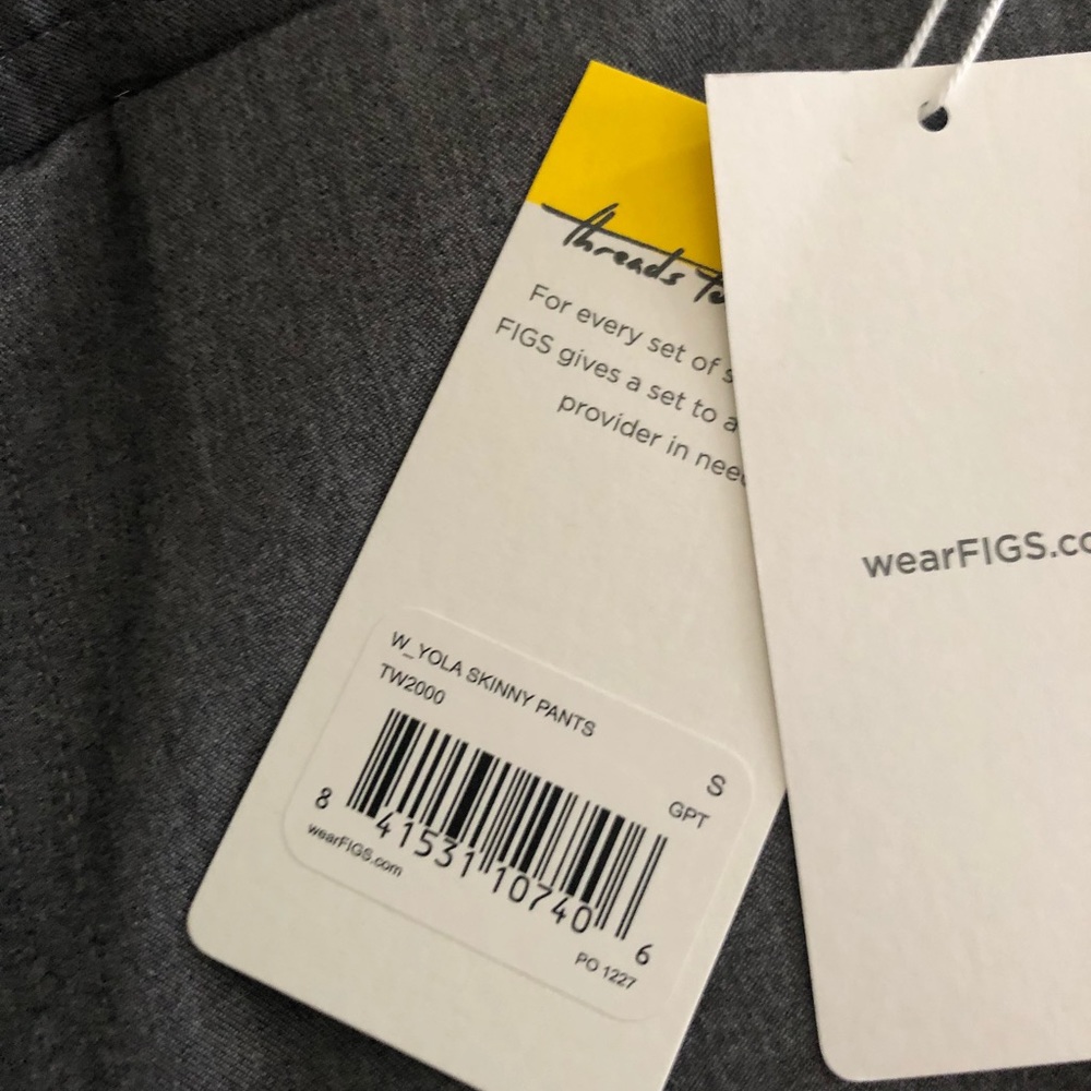 Small figs Yola skinny pant